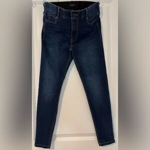 listing-status-banner